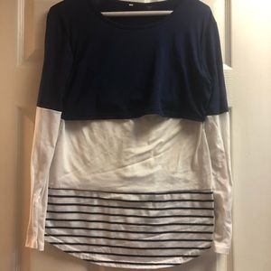 Long Sleeve Nursing shirt with lace detail